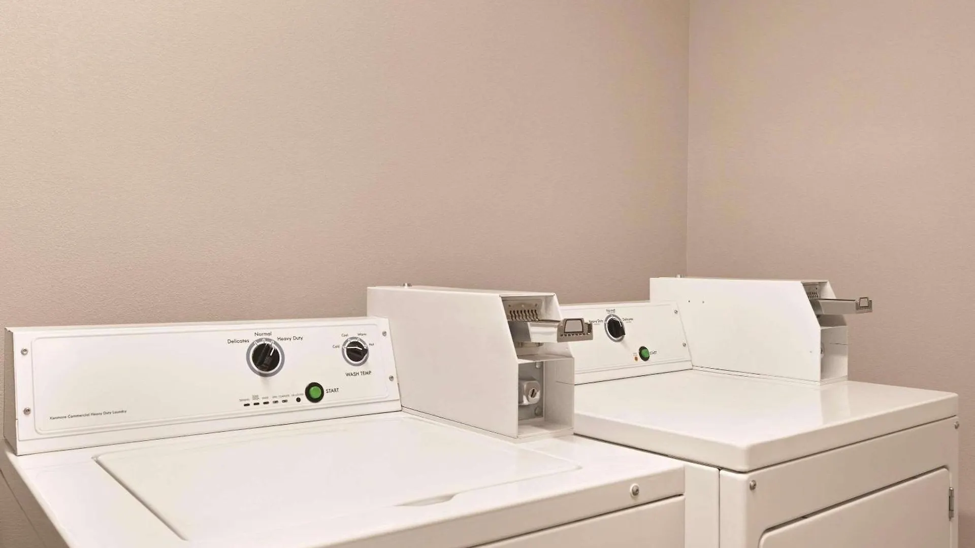 Country Inn & Suites By Radisson, Savannah Midtown, Ga Hotel